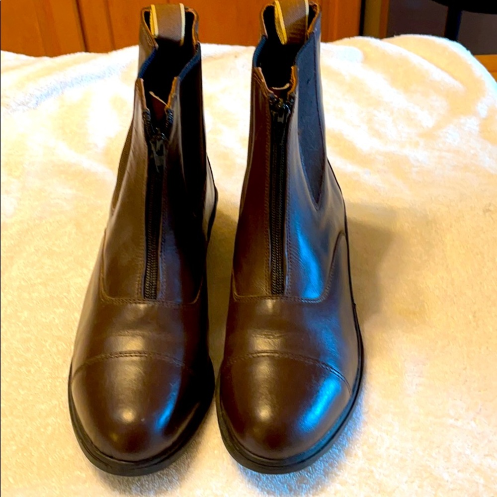 Ariat equestrian boots
